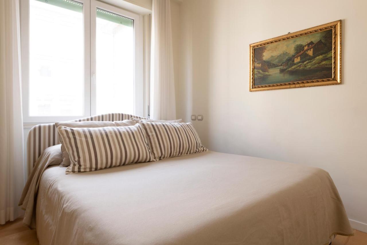 Casa Gramsci Luxury Apartment 佩萨罗 外观 照片
